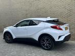 Toyota C-HR 1.8 Hybrid Dynamic | Adaptieve cruise | Navigati, Stof, Euro 6, 4 cilinders, Origineel Nederlands