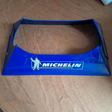 Michelin bandenrek bandenstandaard beschikbaar voor biedingen
