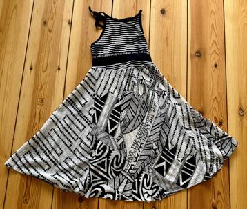 Jurk Save The Queen - Zwart Wit print – Maat  beschikbaar voor biedingen