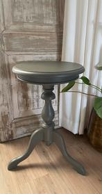 Wijntafel - landelijk - tafeltje - wijntafeltje -bijzettafel, Huis en Inrichting, Tafels | Bijzettafels, Ophalen, Minder dan 55 cm