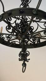 Oude smeedijzeren kroonluchter., Antiek en Kunst, Antiek | Lampen, Ophalen