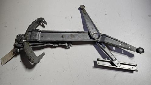Raammechaniek hand linksvoor  BMW 3-serie E30 sedan touring, Auto-onderdelen, Ruiten en Toebehoren, BMW, Gebruikt, Ophalen of Verzenden