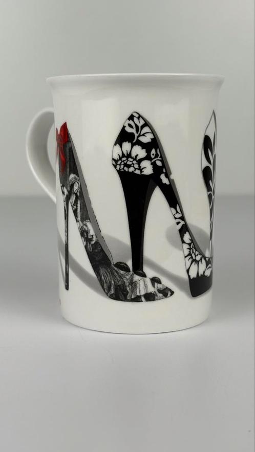 Vintage beker Christopher Vine mok high heels hakken SATC, Antiek en Kunst, Kunst | Designobjecten, Ophalen of Verzenden