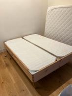 Houten bedframe - Tweepersoons, Huis en Inrichting, Slaapkamer | Bedden, Wit, Tweepersoons, Zo goed als nieuw, 200 cm