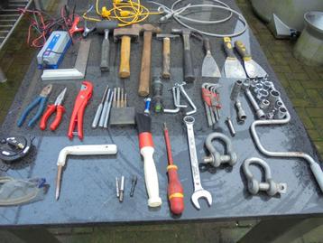 Autogereedschap, gereedschap, handgereedschap.  beschikbaar voor biedingen