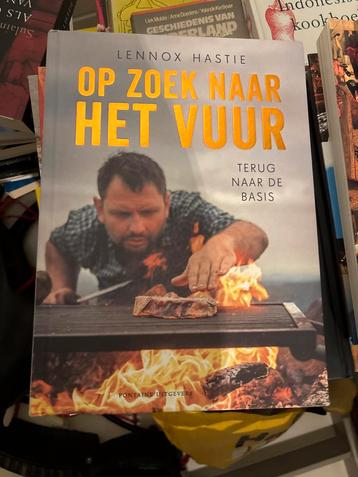 Op Zoek Naar Het Vuur - Zo Goed Als Nieuw beschikbaar voor biedingen
