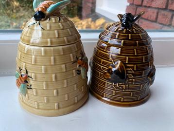 2 honingpotjes beschikbaar voor biedingen