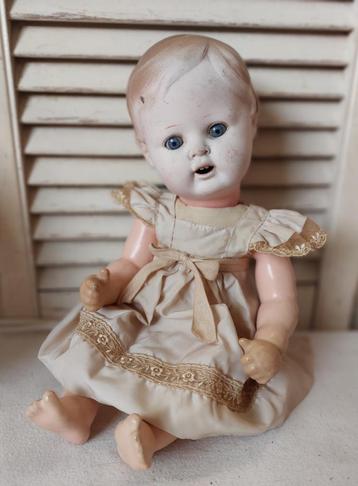 Antieke pop, herl lief shabby aangedaan brocante popje beschikbaar voor biedingen