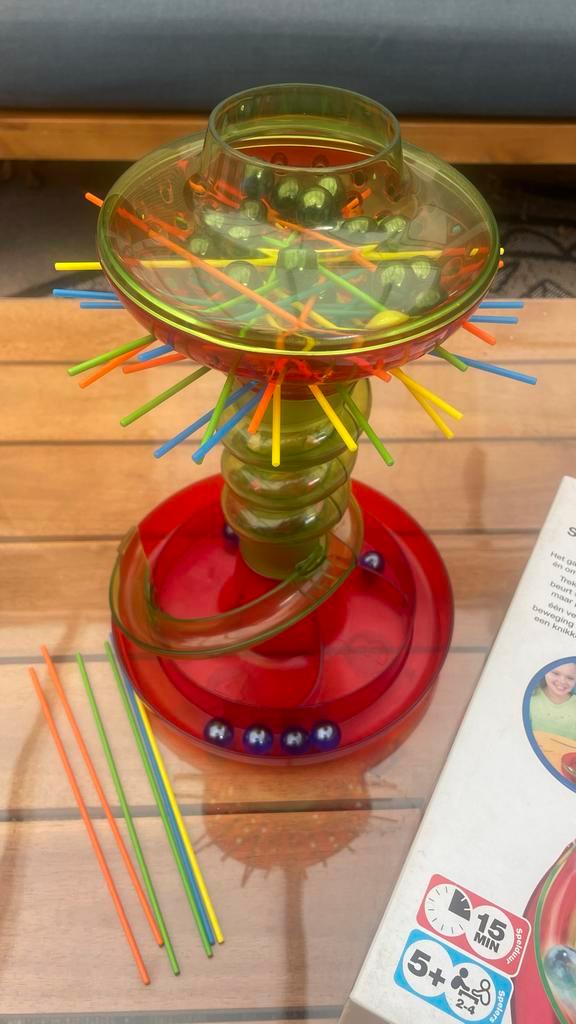 Mikado Knikkertoren - Zo Goed Als Nieuw!, Hobby en Vrije tijd, Gezelschapsspellen | Bordspellen, Zo goed als nieuw, Een of twee spelers