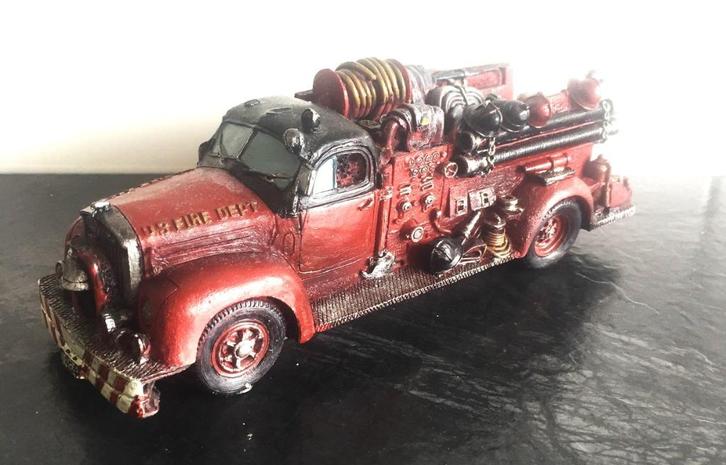 BRANDWEERAUTO - model - van steen - 20x7x8 cm., Hobby en Vrije tijd, Modelauto's | Overige schalen, Gebruikt, Overige typen, Verzenden