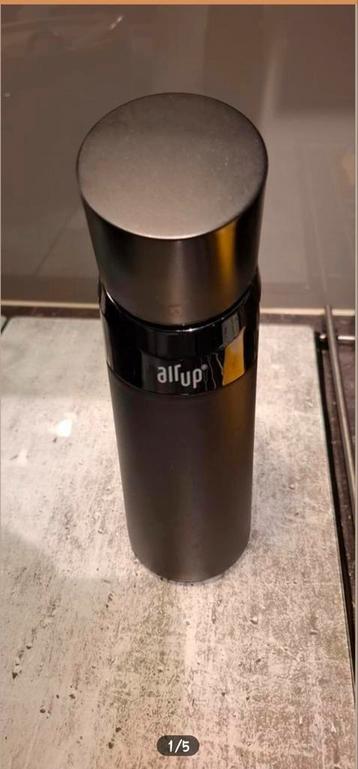Zwarte thermos Air Up 480ml zgan beschikbaar voor biedingen
