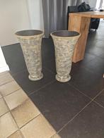 Twee decoratieve vazen, Tuin en Terras, Ophalen, Zo goed als nieuw