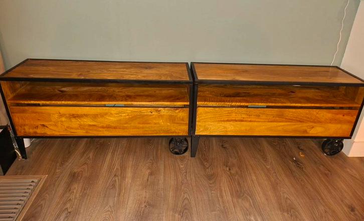 Mango Houten TV Kast, Huis en Inrichting, Kasten | Televisiemeubels, Gebruikt, Minder dan 100 cm, 100 tot 150 cm, 25 tot 50 cm