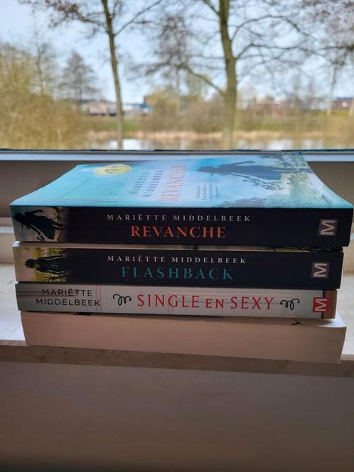 Mariëtte Middelbeek - diverse titels, Boeken, Thrillers, Zo goed als nieuw, Nederland, Ophalen of Verzenden