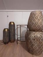 Oosterse inrichting: Lampen, vazen en bijzettafel, Ophalen