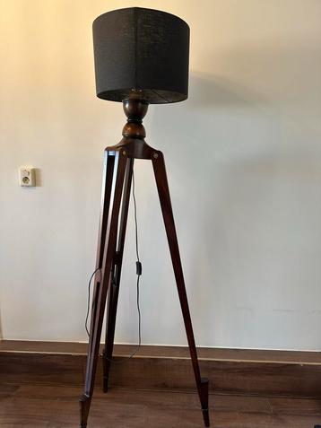 Massief Eikenhouten Lamp - Defect beschikbaar voor biedingen