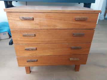 Teakhouten ladekast - Deens design vintage beschikbaar voor biedingen