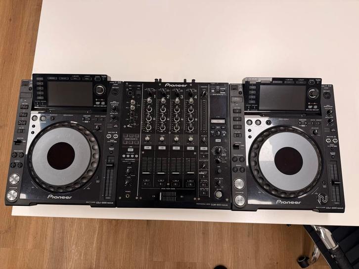 Pioneer DJ Set: 2x CDJ 2000 Nexus NXS + DJM 900 Nexus, Muziek en Instrumenten, Dj-sets en Draaitafels, Gebruikt, Dj-set, Pioneer
