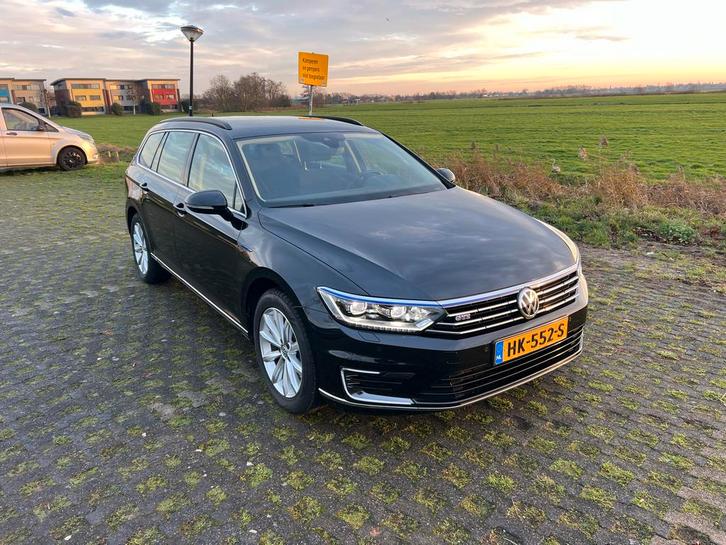 Volkswagen Passat 1.4 TSI Phev 218pk 6-DSG 2015 Zwart, Auto's, Volkswagen, Particulier, Passat, Hybride Elektrisch/Benzine, Plug-in hybride