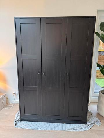 IKEA BRIMNES Kledingkast beschikbaar voor biedingen