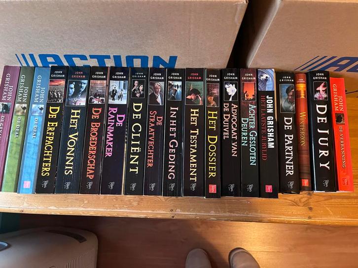 John Grisham - 19 Boeken Collectie, Boeken, Romans, Gelezen, Nederland, Ophalen of Verzenden