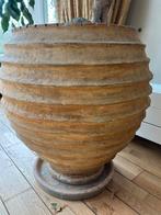 Grote stenen pot met plant, Tuin en Terras, Steen, Gebruikt, 40 cm of meer, Rond