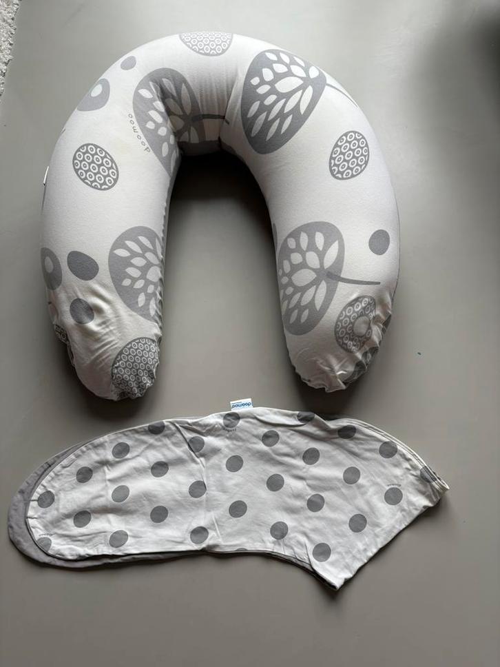 Doomoo buddy zwangerschaps- en voedingskussen, Kinderen en Baby's, Babyvoeding en Toebehoren, Zo goed als nieuw, Voedingskussen