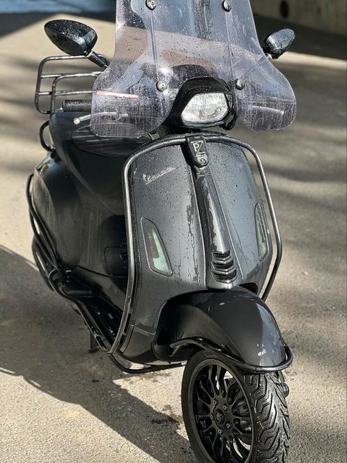 Vespa Sprint full option, Fietsen en Brommers, Scooters | Vespa, Zo goed als nieuw, Ophalen of Verzenden