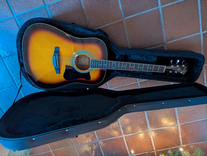 Ibanez Western Gitaar met Koffer - Zo goed als nieuw!, Muziek en Instrumenten, Snaarinstrumenten | Gitaren | Akoestisch, Zo goed als nieuw