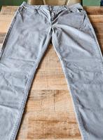 Miss Etam licht grijze spijkerbroek, Kleding | Dames, Spijkerbroeken en Jeans, Gedragen, Grijs, W33 - W36 (confectie 42/44), Miss Etam