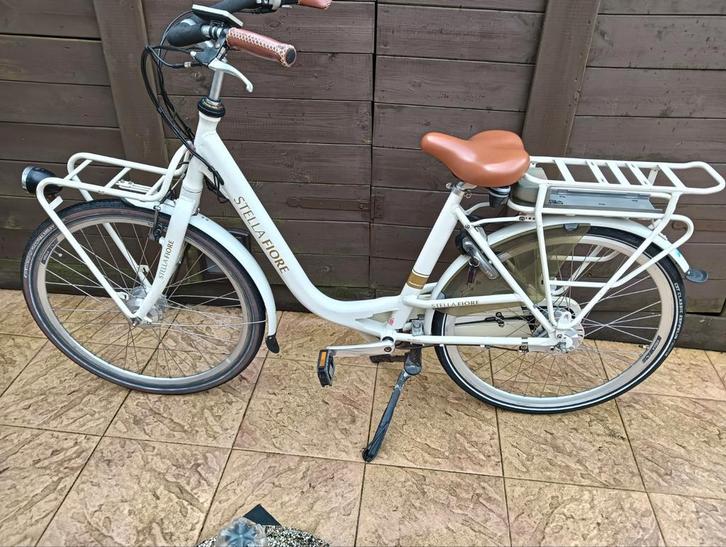 Stella Fiore Mamalove, Fietsen en Brommers, Fietsen | Dames | Moederfietsen, Gebruikt, 50 tot 53 cm, 0 zitjes, Dubbele standaard