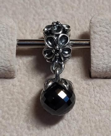 Mooie Pandora Hanger Met Zwarte Onyx beschikbaar voor biedingen