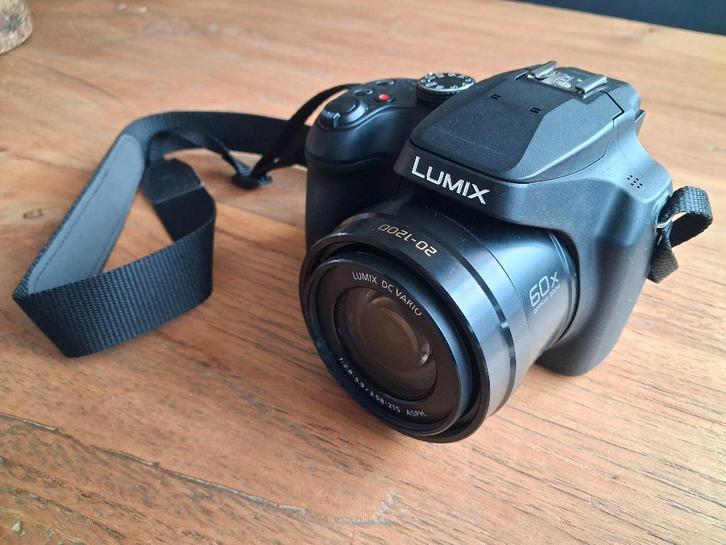 Panasonic Lumix DC-FZ82D, Audio, Tv en Foto, Fotocamera's Digitaal, Zo goed als nieuw, Compact, Overige Merken, 8 keer of meer