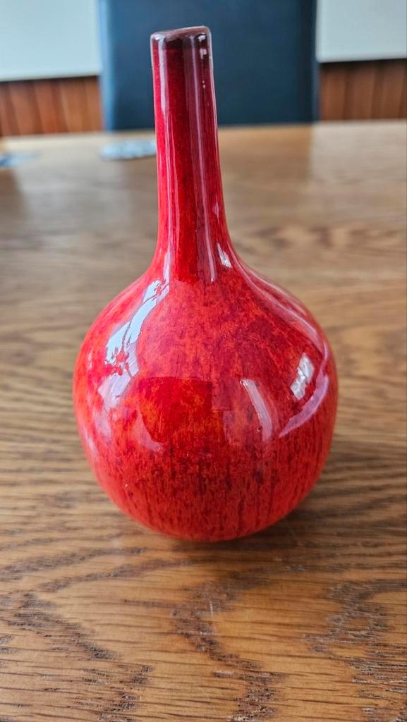Zeldzame Amphora vaas Rogier Van de Weghe 1963, Huis en Inrichting, Woonaccessoires | Vazen, Zo goed als nieuw, Rood, Minder dan 50 cm