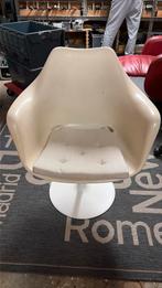 Vintage arm chair, Huis en Inrichting, Stoelen, Ophalen of Verzenden, Gebruikt, Eén