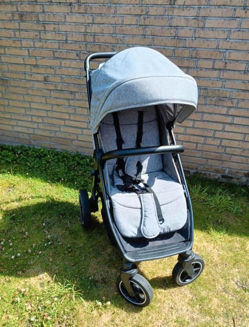 Nette Britax Römer buggy vaste prijs!!, Kinderen en Baby's, Buggy's, Zo goed als nieuw, Overige merken, Regenhoes, Zonnekap, Ophalen