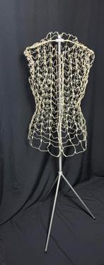 Paspop (verstelbaar draadcorset), Antiek en Kunst, Ophalen, Dames, Geen merk