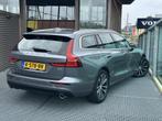 Volvo V60 2.0 B3 Business Pro / Trekhaak / Pano. dak / Stoel, Traction-control, 4 cilinders, 163 pk, Zilver of Grijs