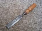 Beitel. Nooitgedagt, IJlst. --- Handvat Beschadigd !! ---, Antiek en Kunst, Antiek | Gereedschap en Instrumenten, Verzenden