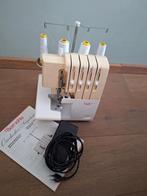 Te koop: Bernette 800D overlockmachine (Bernina), Hobby en Vrije tijd, Naaimachines en Toebehoren, Ophalen, Zo goed als nieuw