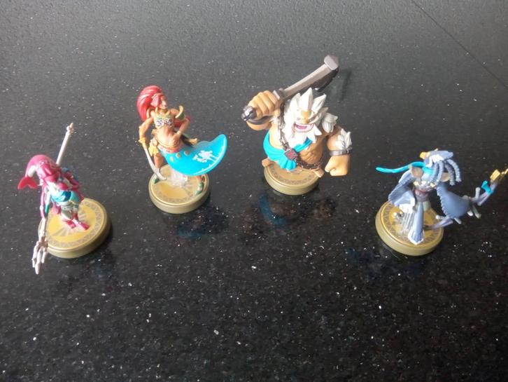 Breath of the Wild Champions Amiibo Set - ZGAN!, Spelcomputers en Games, Games | Overige, Zo goed als nieuw, Avontuur en Actie