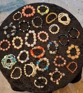 Partij  Armbanden  beschikbaar voor biedingen