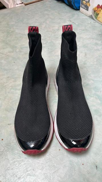 Mk schoenen  beschikbaar voor biedingen
