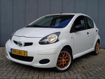 Toyota Aygo 1.0-12V Access 5drs,Airco Zeer Mooi beschikbaar voor biedingen