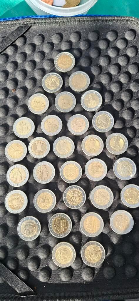 Collectie 2 euro munten vooral herdenkingsmunten, Postzegels en Munten, Munten | Europa | Euromunten, 2 euro, Ophalen of Verzenden