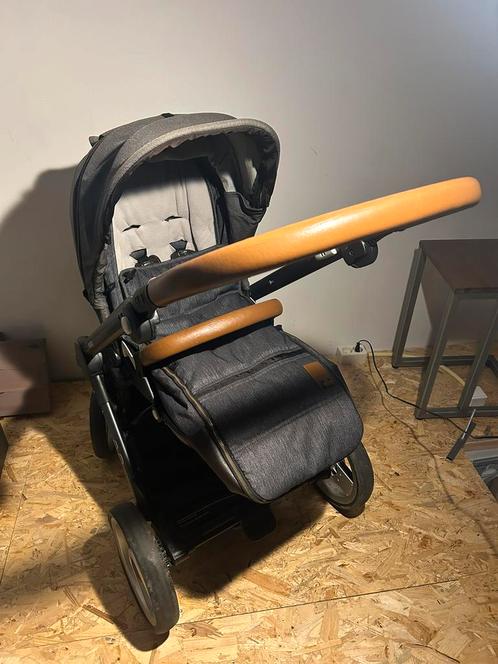 Mutsy Evo kinderwagen compleet (als nieuw), Kinderen en Baby's, Kinderwagens en Combinaties, Zo goed als nieuw, Mutsy, Ophalen