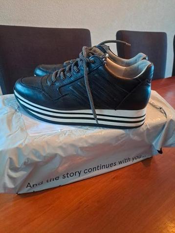 Zwarte leren sneakers Vai Vai 41 beschikbaar voor biedingen