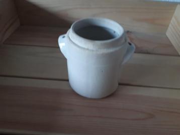 Grespotje beschikbaar voor biedingen