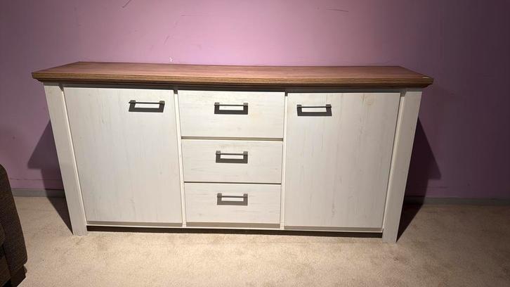 Modern dressoir, Huis en Inrichting, Kasten | Dressoirs, Gebruikt, 150 tot 200 cm, 25 tot 50 cm, Met lade(s), Met deur(en), Eikenhout