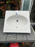 Te koop wastafel en kraan voor bad meubel ( koopje), Huis en Inrichting, Badkamer | Badkamermeubels, Ophalen, Gebruikt, 50 tot 100 cm